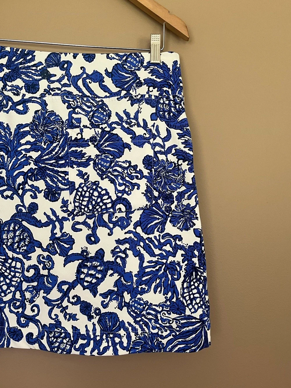 {Lilly Pulitzer} Luxletic Monica Skort in Deeper Coconut Ride With Me - Womens 8
